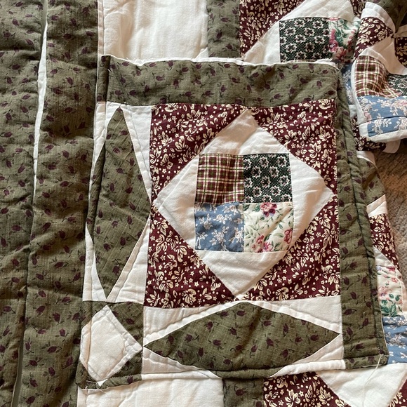 Handmade patchwork quilt jacket OS - Picture 5 of 9